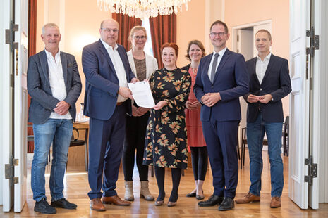 Władze Kolonii zatwierdzają budżet Bonn na lata 2025/26.